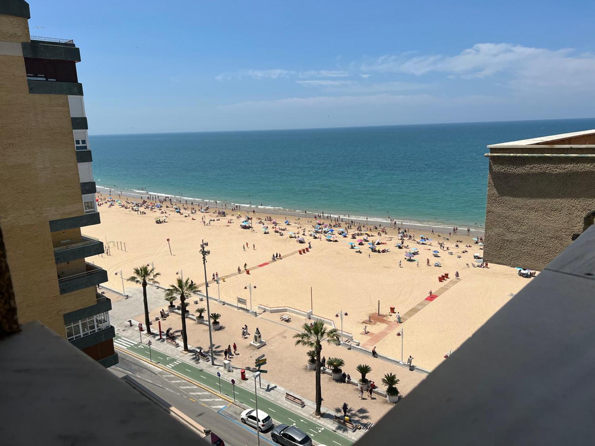 Atico Primera Linea De Playa. Cadice Esterno foto